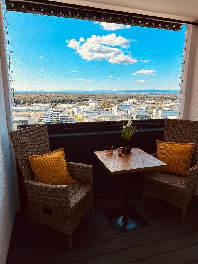 Fewo Sky21 * Langen Exklusives Appartment Vollausstattung / Zentrale Lage *Neu* Экстерьер фото